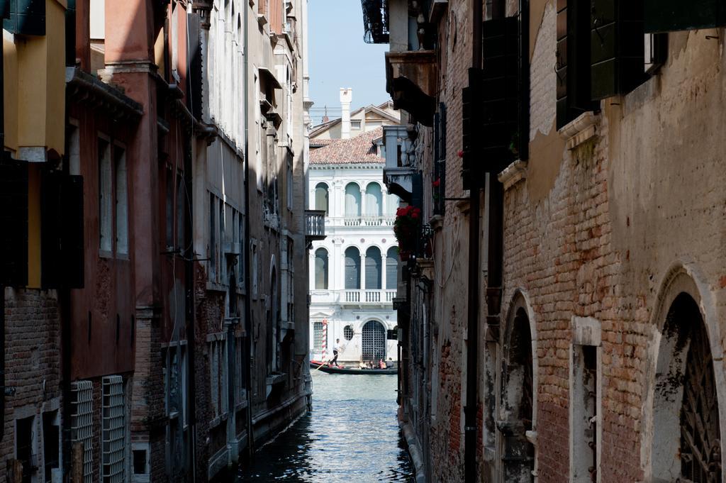 Casa Dell'Albero Lejlighed Venedig Værelse billede